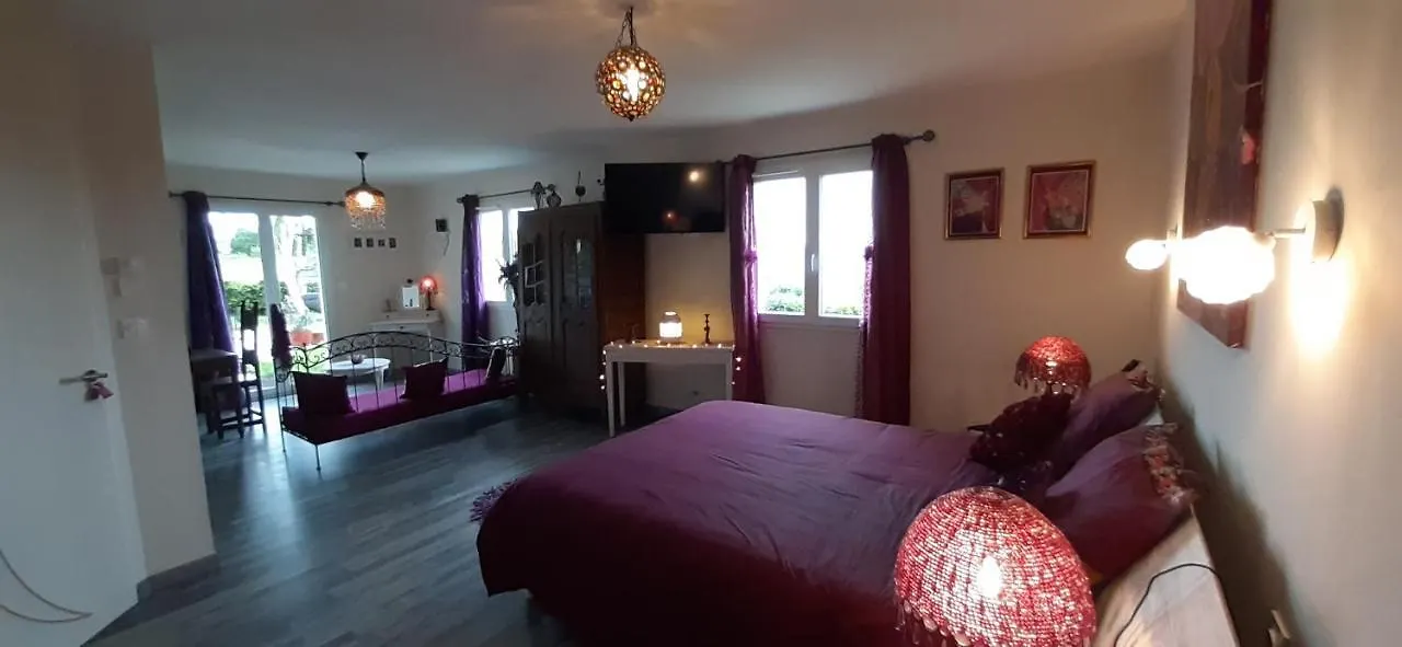 La Cle Des Anges Avec Piscine Chauffee Apartment Egliseneuve-pres-Billom
