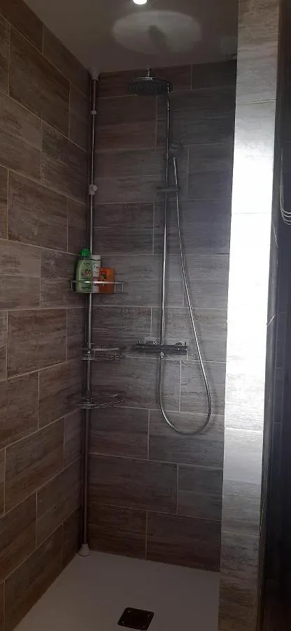 Homestay La Cle Des Anges Avec Piscine Chauffee Apartment Egliseneuve-pres-Billom